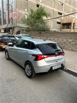 هیوندای i20